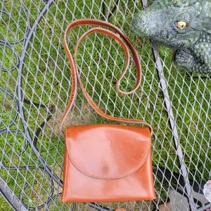 Desmo Italian Leather Crossbody bag